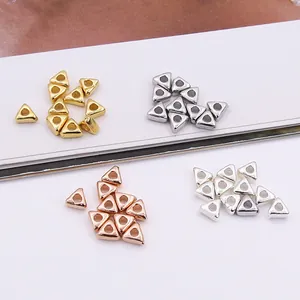 Cuentas espaciadoras triangulares de plata S925 en oro y rosa para joyería artesanal DIY
