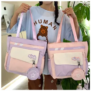 Détails des sacs fourre-tout en toile contrastée de style coréen avec pendentif étoile