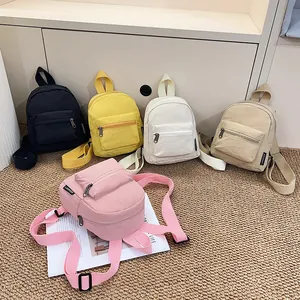 Mini Zaino da Donna in Nylon Leggero Impermeabile Casual Tinta Unita Piccolo Zainetto da Viaggio per Uso Quotidiano Moda Street