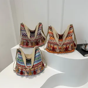 Bohemian Ethnic Canvas Tote Bag For Women Large Capacity Weaving Tassel Fringe Geometric Pattern Vacation Shoulder Bag