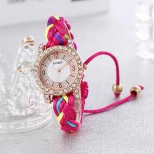 Handgefertigte gewebte Armbanduhr für Damen mit funkelnder roségoldener Lünette