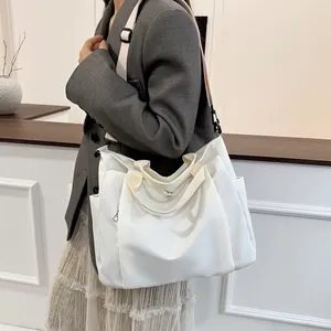 Grand sac cabas blanc en toile avec bandoulière réglable pour le travail et les loisirs