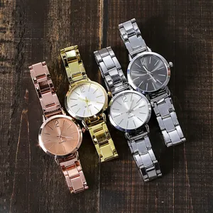 Montre à Quartz Minimaliste pour Femmes Cadran Rond Bracelet en Alliage Élégante Montre-Bracelet Décontractée pour le Quotidien Bijoux