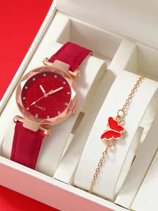 Dettaglio dell'orologio con quadrante rosso glitter e bracciale a farfalla in confezione