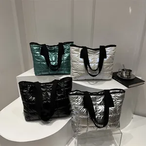 Sac Cabas Matelassé Brillant Tendance Pour Femmes En Nylon Métallique Sac À Épaule Rembourré Grande Capacité Sac À Main De Trajet Hivernal