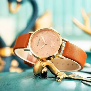 Women Fashion Butterfly Pattern Quartz Watch Leather Strap Elegant Rhinestone Dial Casual Ladies Wristwatch