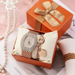 Luxury Full Rhinestone Women Watch Heart Pendant Bracelet And Gift Box Roman Numerals Barrel Case Alloy Analog Quartz Wristwatch