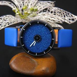 Orologio al quarzo da donna con quadrante blu stellato e cinturino in silicone blu