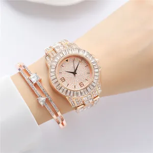 Élégant coffret montre et bracelet en or rose avec strass brillants pour femme