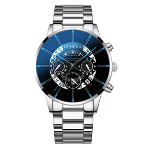 Vue détaillée de la montre à quartz Geneva pour homme avec cadran bleu soleil et bracelet en acier