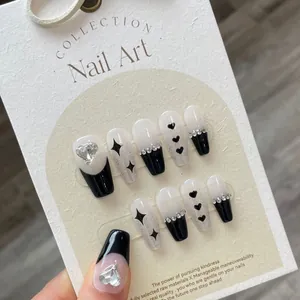 Handmade Black Cool Heart Press On Nails Long Coffin Luxury Rhinestone Chain Summer Nails For Women