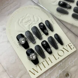 Handmade Press On Nails 3D Relief Rhinestone Heart Dark Gothic Style Christmas Gingerbread Man Reindeer Decoration False Nails For Women