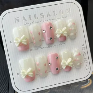Handgemachte Press On Nails Süß Rosa Weiß Herz 3D Schleife Strass Design Eckig-Rund Künstliche Nägel Set Für Damen