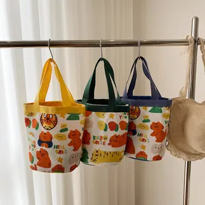 Lot de trois sacs seau en toile à imprimé tigre mignon en jaune, vert et violet