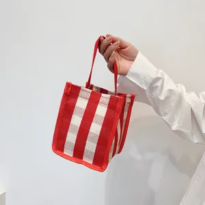 Mini sac cabas en toile à rayures verticales rouges et blanches avec poignées robustes