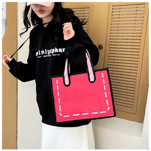 Detail der 2D-Cartoon-Stil pinkfarbenen Canvas-Tragetasche mit schwarzen Konturen und Design