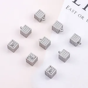 Roestvrij Staal Vierkante Kubus Hanger Gepunteerde Textuur Geometrische Charm Voor DIY Sieraden Maken Ketting Accessoire