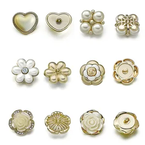 Elegant gold metal flower and pearl buttons set for jackets and cardigan sweaters