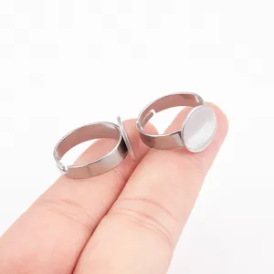Verstellbare Edelstahl Ringrohlinge mit 12mm flacher Klebeplatte für DIY Schmuck