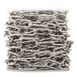 Catena a maglie ovali argento testurizzato su rotolo per creazione gioielli DIY