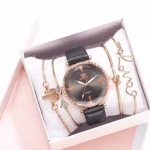 Coffret montre quartz femme avec bracelet en cuir noir et gourmettes élégantes assorties