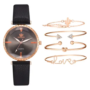 Montre à quartz pour femme avec bracelet PU noir et quatre bracelets en or rose
