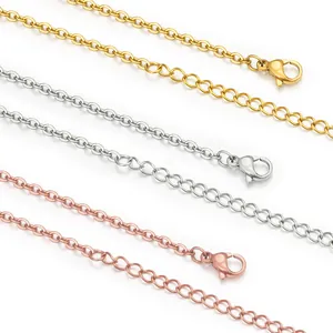 Collares de cadena cruzada de 2mm en oro, plata y oro rosa con cierres de mosquetón