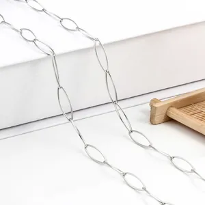 Cadena de eslabones ovalados minimalista en acero inoxidable plateado para joyería DIY