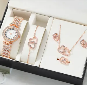 Set orologio al quarzo di lusso in oro rosa da donna con bracciale e collana di cristalli