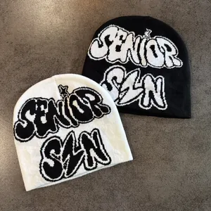 Bonnets en tricot style hip hop noir et blanc avec motif jacquard SENIOR SZN