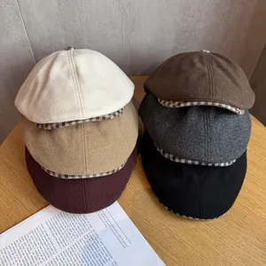 Women Vintage Plaid Newsboy Cap British Style Polyester Woolen Beret Hat Flat Top Warm Breathable Daily Casual Headwear
