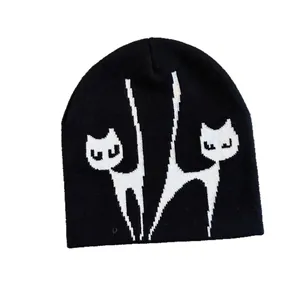 Streetwear Strickmütze mit weißem Fuchs-Jacquardmuster für winterliche Wärme