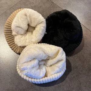 Winter gebreide mutsen met dikke fleecevoering in kaki, zwart en beige kleuren