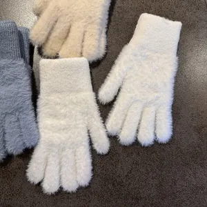 Dicke Plüsch Winterstrickhandschuhe für Damen in verschiedenen Farben für Kälteschutz