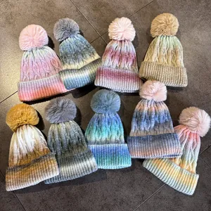 Bonnet en Tricot Tie Dye Dégradé Chaud d'Hiver pour Femmes Hommes Doublé de Polaire Bonnet à Pompon à Torsades