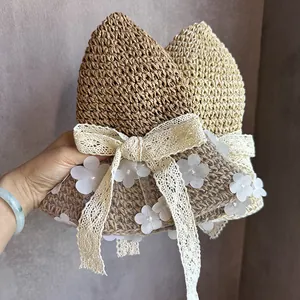 Chapeau de paille pour enfants avec oreilles de chat et nœud floral en dentelle