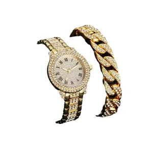 Luxe gouden horlogeset met kristallen en Cuban Link armband met Romeinse cijferplaat