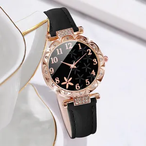 Elegante Damenuhr mit schwarzem Seestern-Zifferblatt, Roségold-Gehäuse und Strass