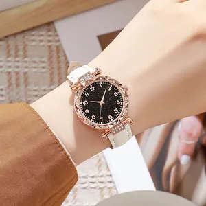 Orologio donna al quarzo oro rosa con quadrante stellato, cinturino bianco e cristalli