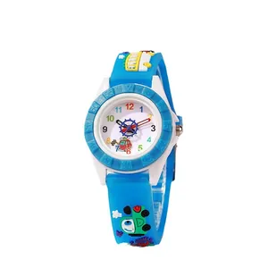 Kinder Quarz-Armbanduhr mit blauem Cartoon-Auto-Armband und bunten arabischen Zahlen