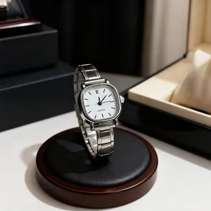 Montre à Quartz Carrée Vintage pour Femme Bracelet Élastique en Acier Inoxydable Cadran Simple Montre-Bracelet de Mode pour Femme