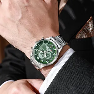Heren zakelijk horloge met groene wijzerplaat, zilveren stalen band en chronograaf