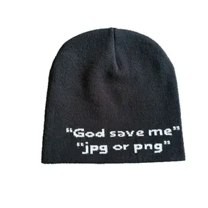 Bonnet noir minimaliste en tricot avec lettrage jacquard blanc God save me et jpg ou png