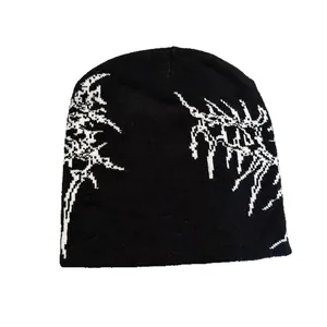 Bonnet en tricot noir avec motif jacquard squelette gothique blanc pour style urbain