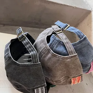 Trois casquettes de baseball vintage en denim délavé noir, café et bleu avec boucle en métal