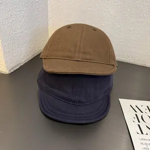 Short brim retro baseball caps in dark brown and navy blue high-density cotton twill