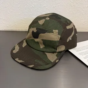 Outdoor Camouflage 5-Panel Camper Hat Cotton Polyester Flat Brim Baseball Cap For Men Women Adjustable Sunshade Fishing Hat