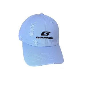 Distressed light blue baseball cap with G embroidery and vintage cotton finish