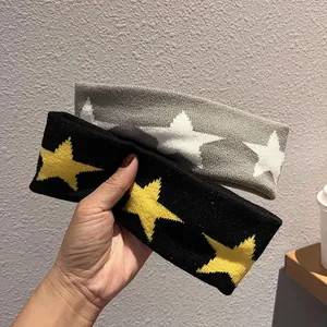 Star pattern knitted wide headbands in grey and black colors for sports and hip-hop style