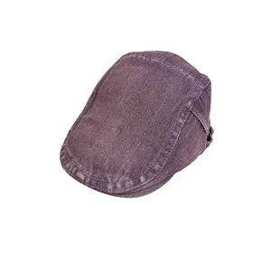 Berretto piatto vintage in denim viola lavato con fibbia in metallo regolabile